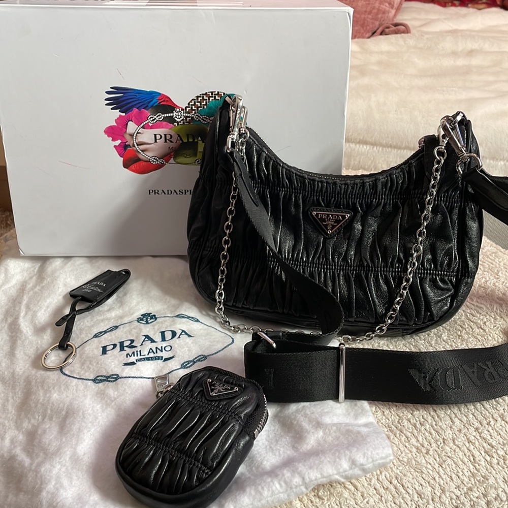 COPY - Prada Tessuto Gaufré Re-Edition 2005 crossbody bag